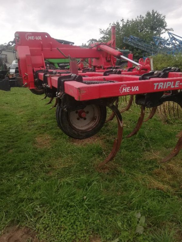 Grubber типа HE-VA TRIPLE TILLER, Gebrauchtmaschine в BLESMES (Фотография 5)