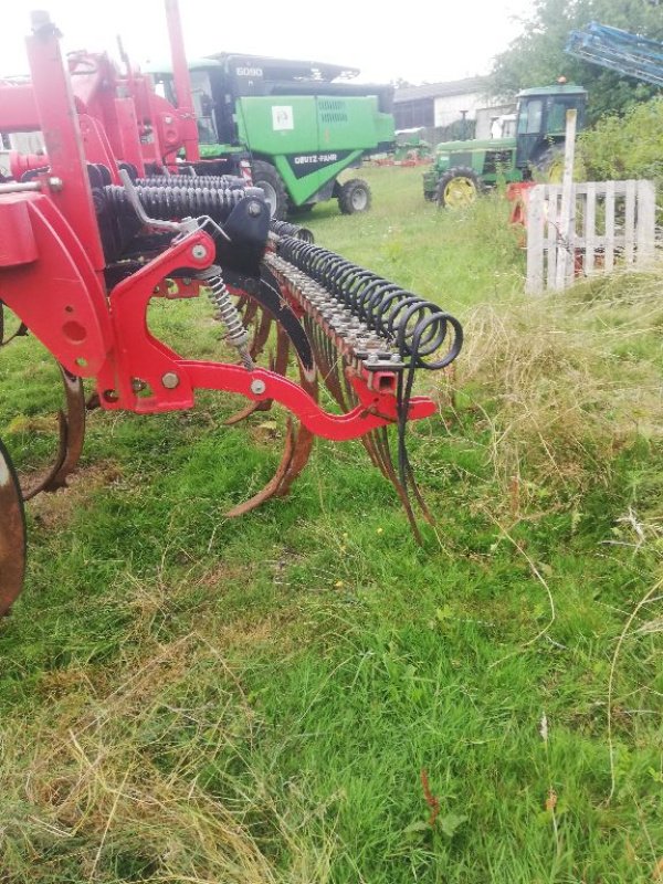 Grubber типа HE-VA TRIPLE TILLER, Gebrauchtmaschine в BLESMES (Фотография 4)