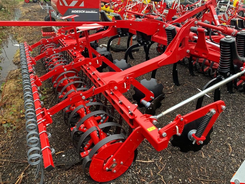 Grubber des Typs Holaras Terrano 4FX M10, Neumaschine in Wierden (Bild 5)