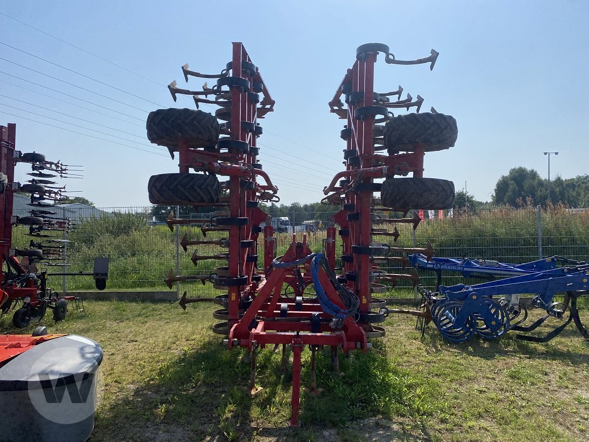 Horsch Finer 5 SL, Gebrauchtmaschine, Baujahr: 2022 (Bild 2) Grubber des Typs Horsch Finer 5 SL, Gebrauchtmaschine in Bützow (Bild 2)