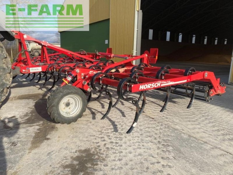 Horsch finer 7 sl, Gebrauchtmaschine, Baujahr: 2021 (Bild 1) Grubber des Typs Horsch finer 7 sl, Gebrauchtmaschine in SZEGED (Bild 1)