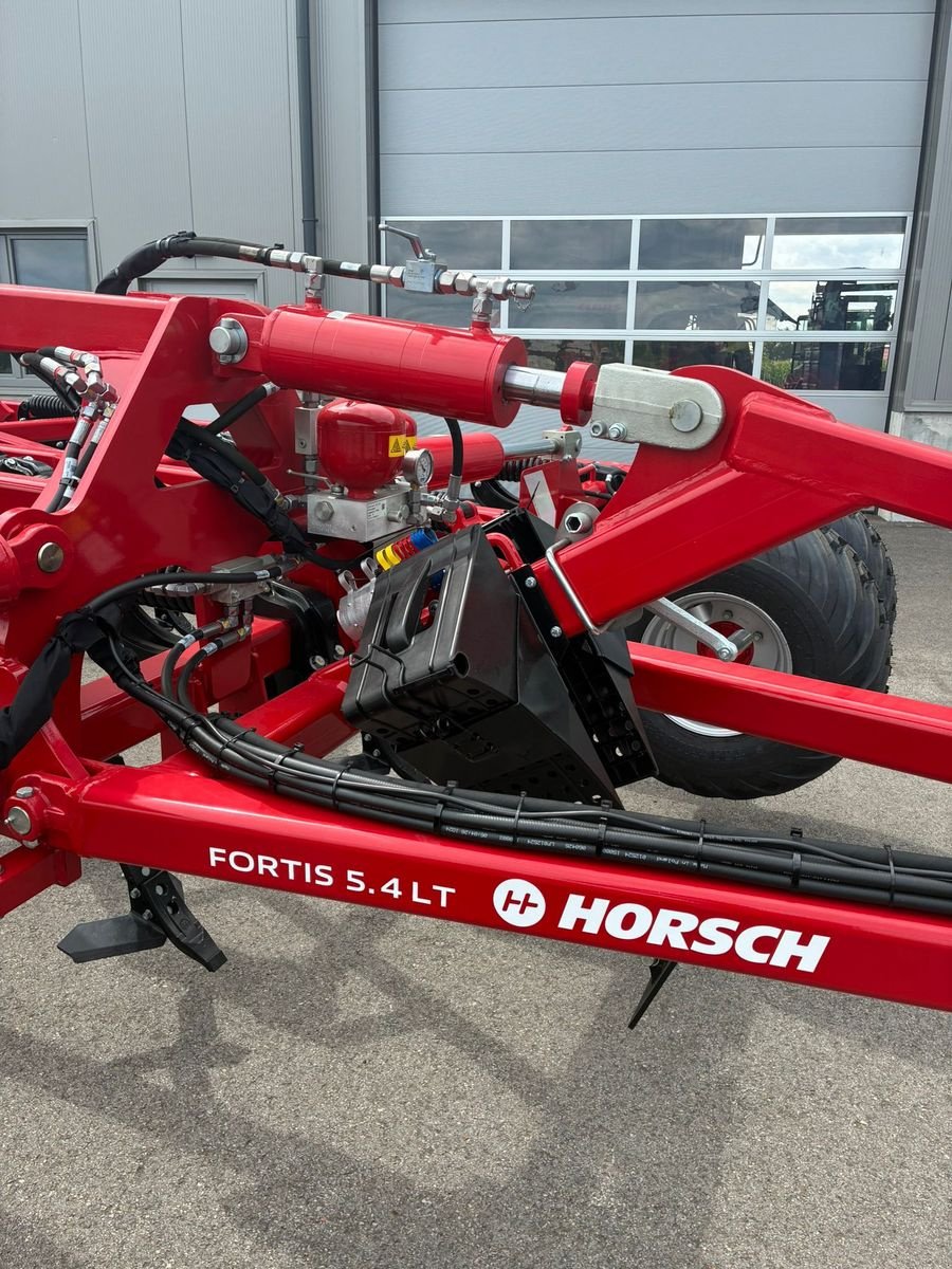 Grubber des Typs Horsch Fortis 5.4 LT, Neumaschine in Grund (Bild 11)