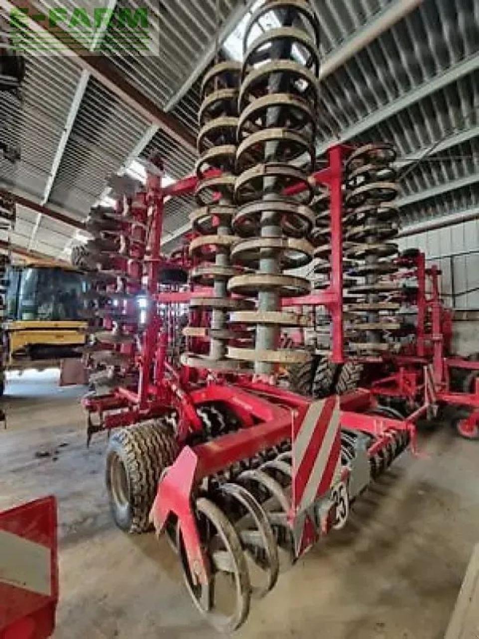 Grubber du type Horsch jocker 8 rt, Gebrauchtmaschine en MONFERRAN (Photo 3)