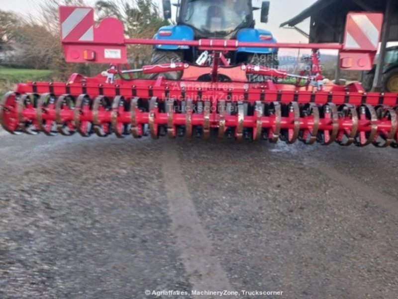 Grubber типа Horsch JOKER 5 CT, Gebrauchtmaschine в LOMBEZ (Фотография 3)