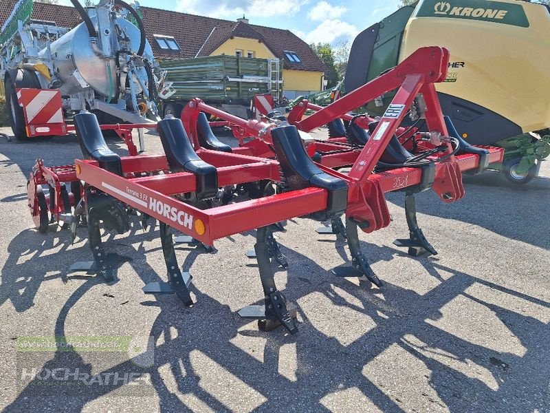 Grubber des Typs Horsch Terrano 3 FX TerraGrip, Neumaschine in Kronstorf (Bild 4)