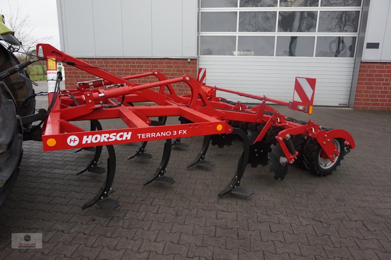 Grubber des Typs Horsch Terrano 3 FX, Neumaschine in Barßel (Bild 2)