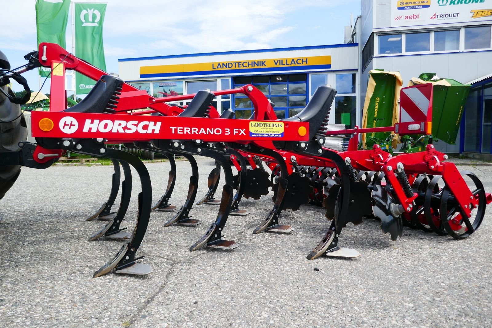 Grubber a típus Horsch Terrano 3 FX, Gebrauchtmaschine ekkor: Villach (Kép 1)