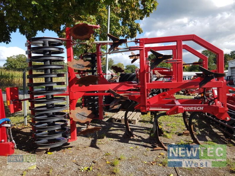 Grubber des Typs Horsch TERRANO 4 FX, Gebrauchtmaschine in Nartum (Bild 2)