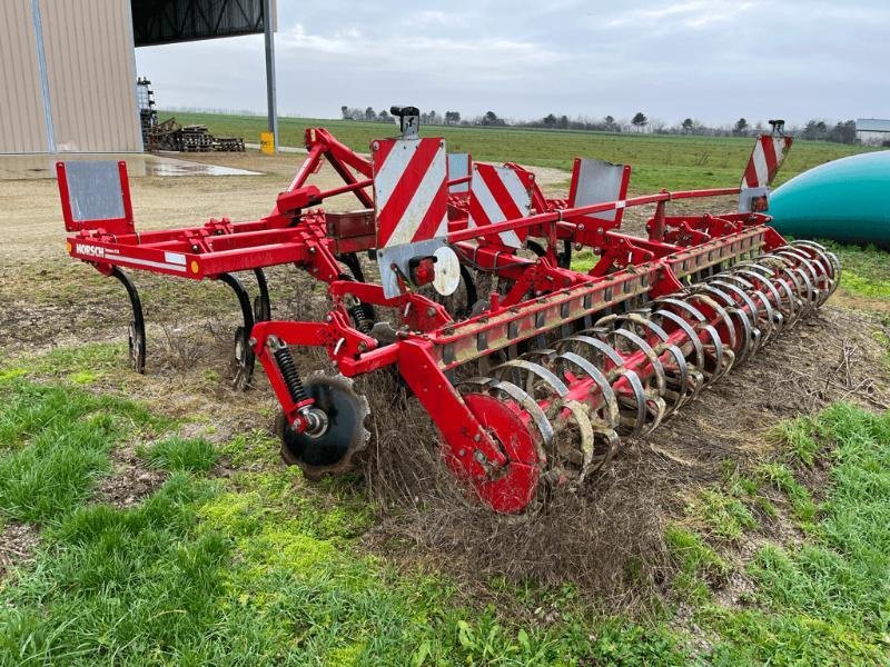 Grubber du type Horsch TERRANO 4 FX, Gebrauchtmaschine en SAINTE-MENEHOULD (Photo 1)