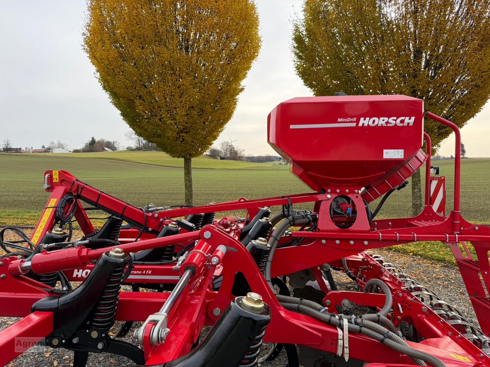 Grubber des Typs Horsch Terrano 4 FX, Gebrauchtmaschine in Riedhausen (Bild 9)