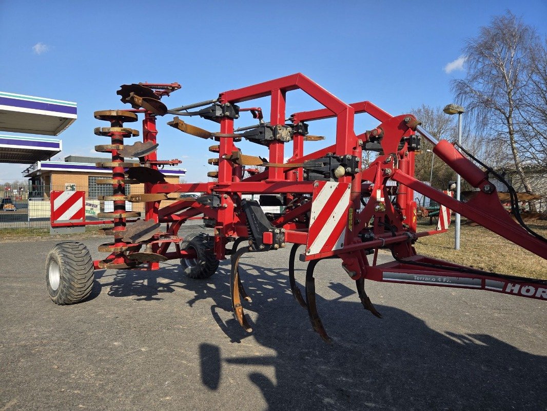 Grubber van het type Horsch Terrano 4 FX, Gebrauchtmaschine in Neubrandenburg (Foto 1)