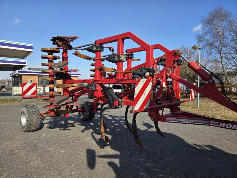 Grubber типа Horsch Terrano 4 FX, Gebrauchtmaschine в Neubrandenburg