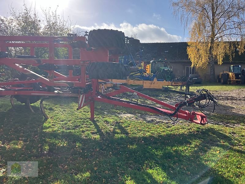 Grubber des Typs Horsch Terrano 5 FM, Gebrauchtmaschine in Salsitz (Bild 4)