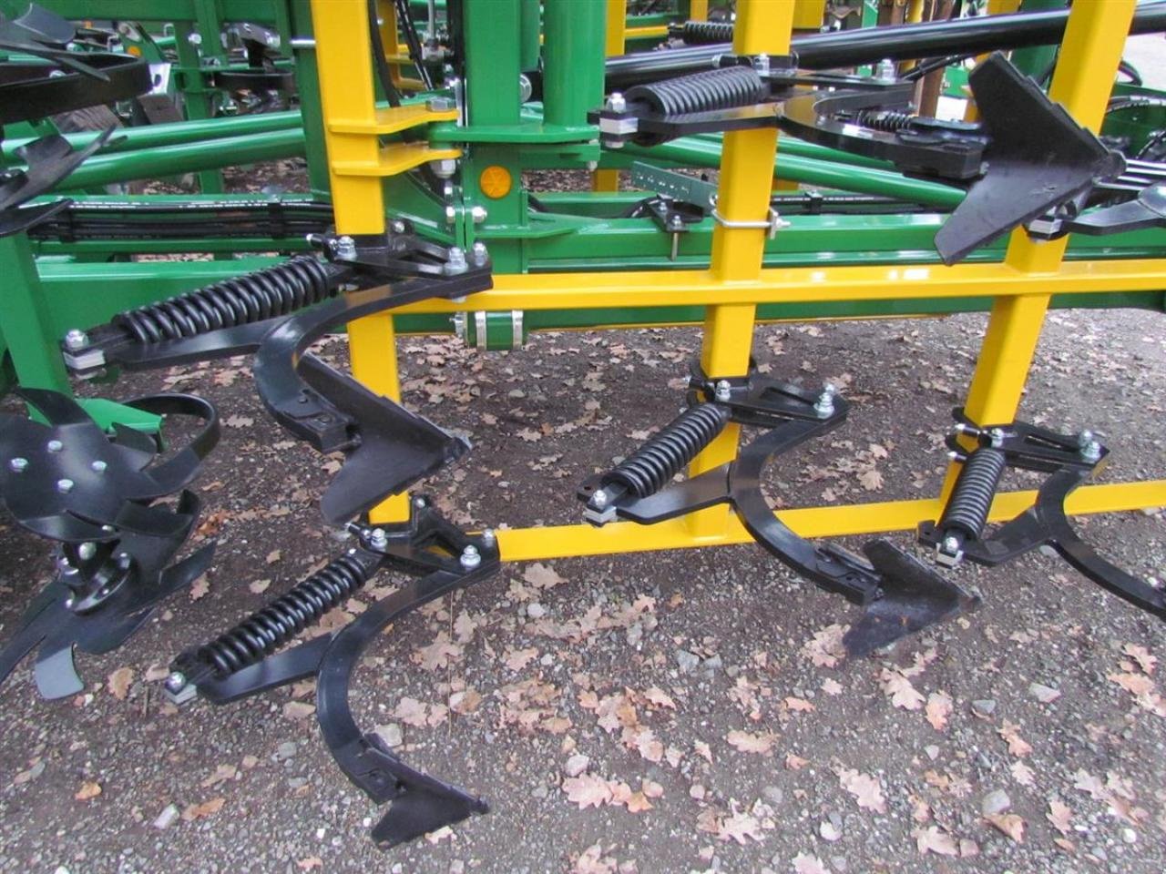 Grubber des Typs Kerner Stratos SA 600, Mietmaschine in Meerane (Bild 3)