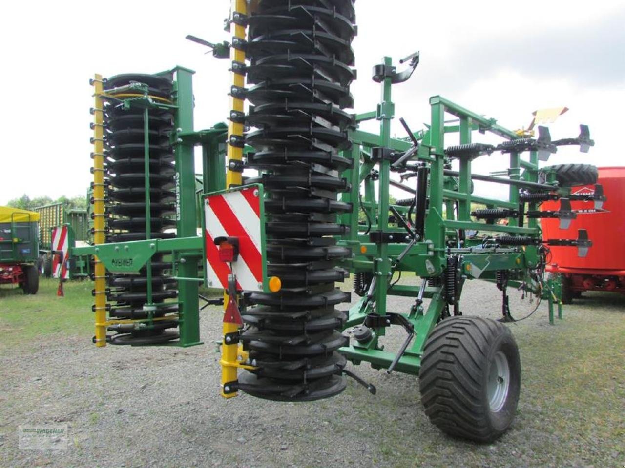 Grubber des Typs Kerner Ventos 450, Neumaschine in Bad Wildungen - Wega (Bild 2)