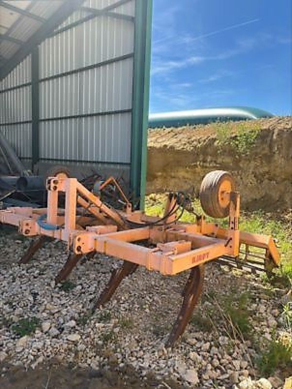 Grubber van het type Kirpy DM 30/9, Gebrauchtmaschine in PEYROLE (Foto 3)