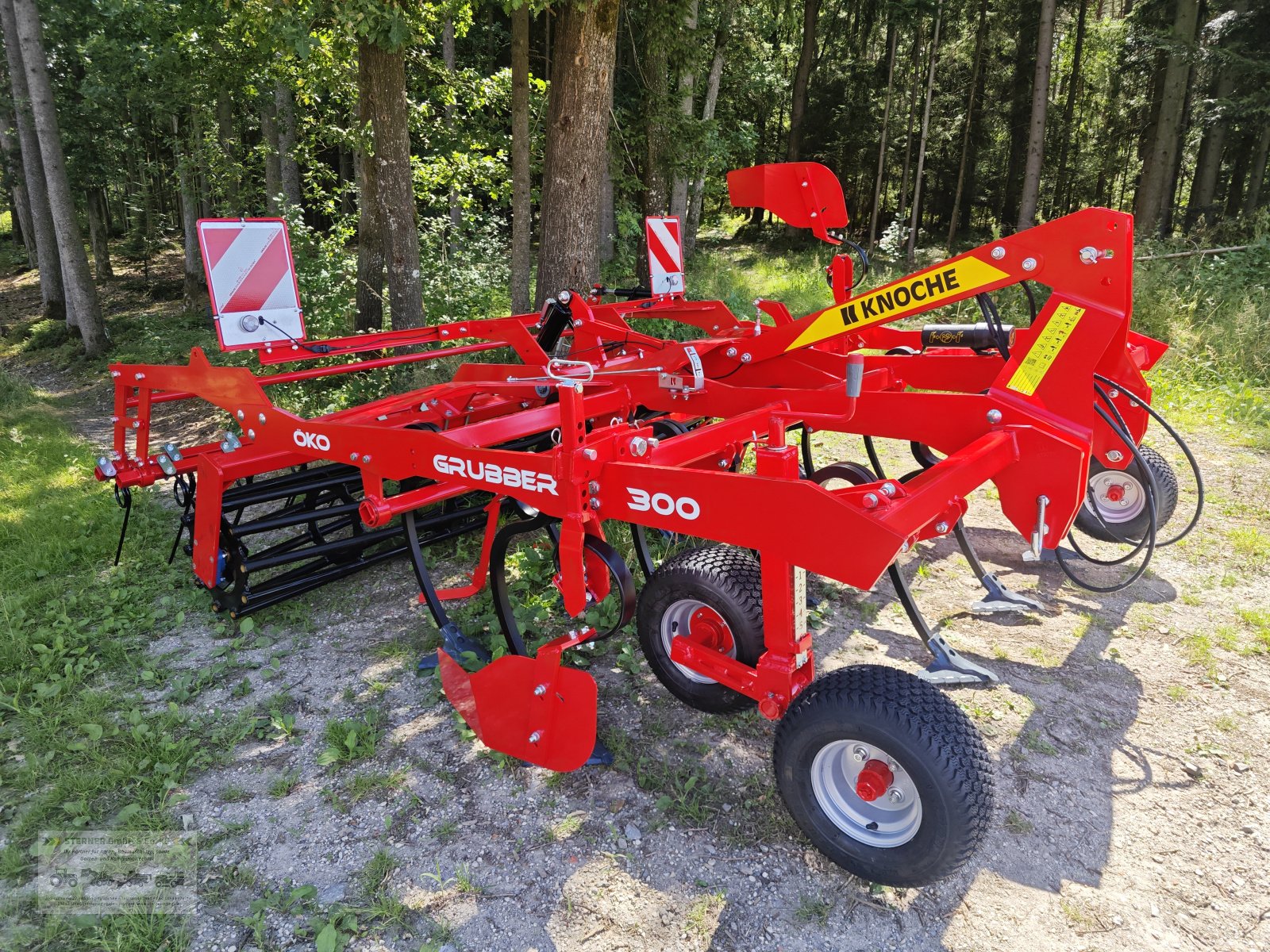 Grubber des Typs Knoche Ökogrubber 300 Rohrpackerwalze, Neumaschine in Eging am See (Bild 4)