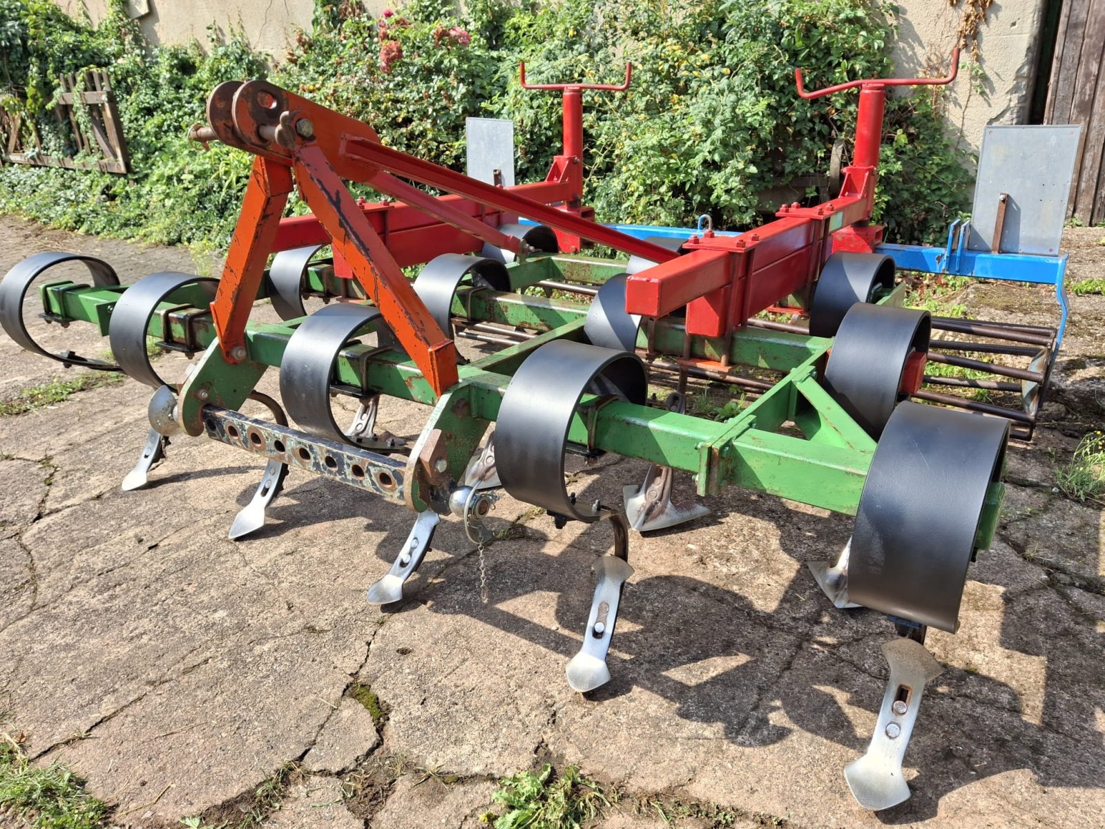 Grubber des Typs Knoche Grubber 2,20m, Gebrauchtmaschine in Saarwellingen  (Bild 3)