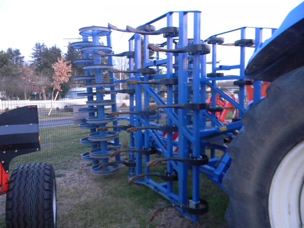 Grubber del tipo Köckerling ALLROUNDER 500, Gebrauchtmaschine en ENNEZAT (Imagen 1)