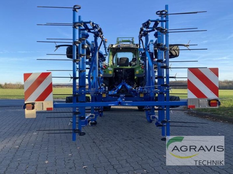 Grubber des Typs Köckerling ALLROUNDER CLASSIC 400 BIO, Neumaschine in Barsinghausen-Göxe (Bild 13)