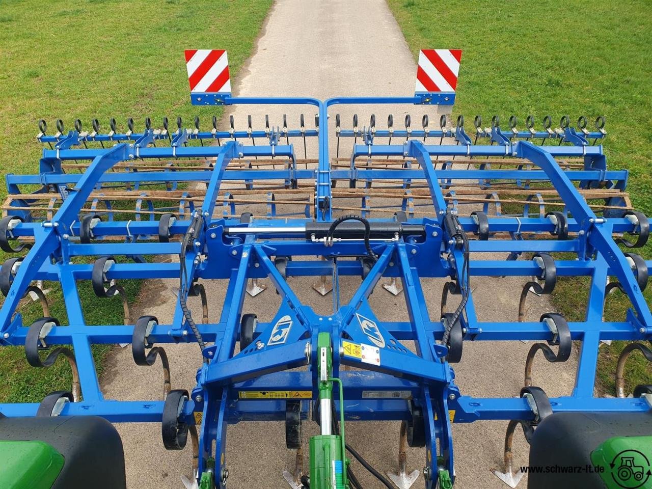 Grubber des Typs Köckerling Allrounder Classic 530 2.0, Neumaschine in Aspach (Bild 11)