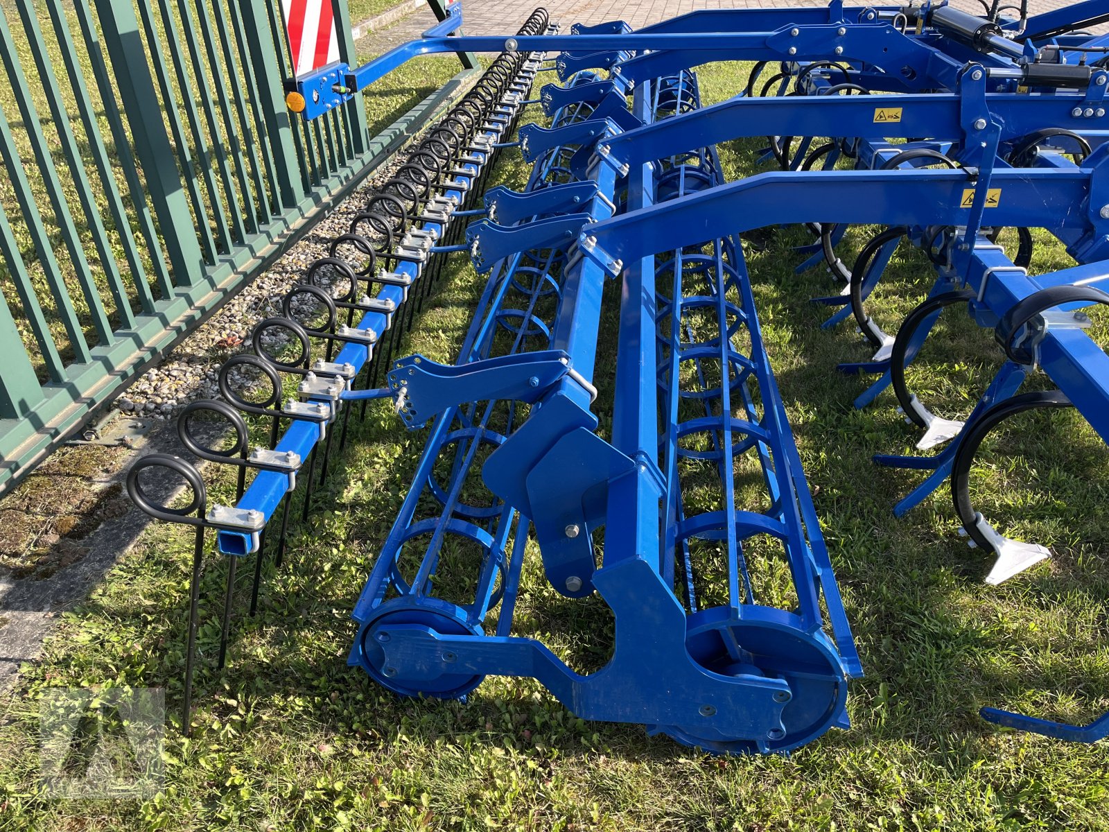 Grubber des Typs Köckerling Allrounder Classic 600 2.0, Neumaschine in Tettenweis I Karpfham (Bild 7)