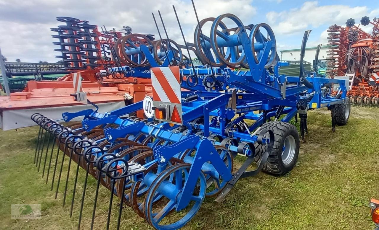 Grubber des Typs Köckerling Quadro 400, Neumaschine in Wasungen (Bild 3)