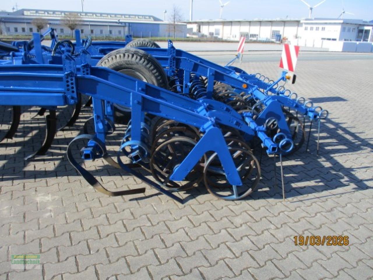 Grubber Türe ait Köckerling Quadro 460, Gebrauchtmaschine içinde Büren (resim 2)