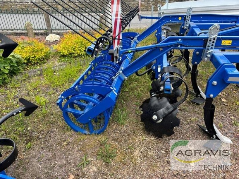 Grubber des Typs Köckerling TRIO 300, Neumaschine in Werl-Oberbergstraße (Bild 3)