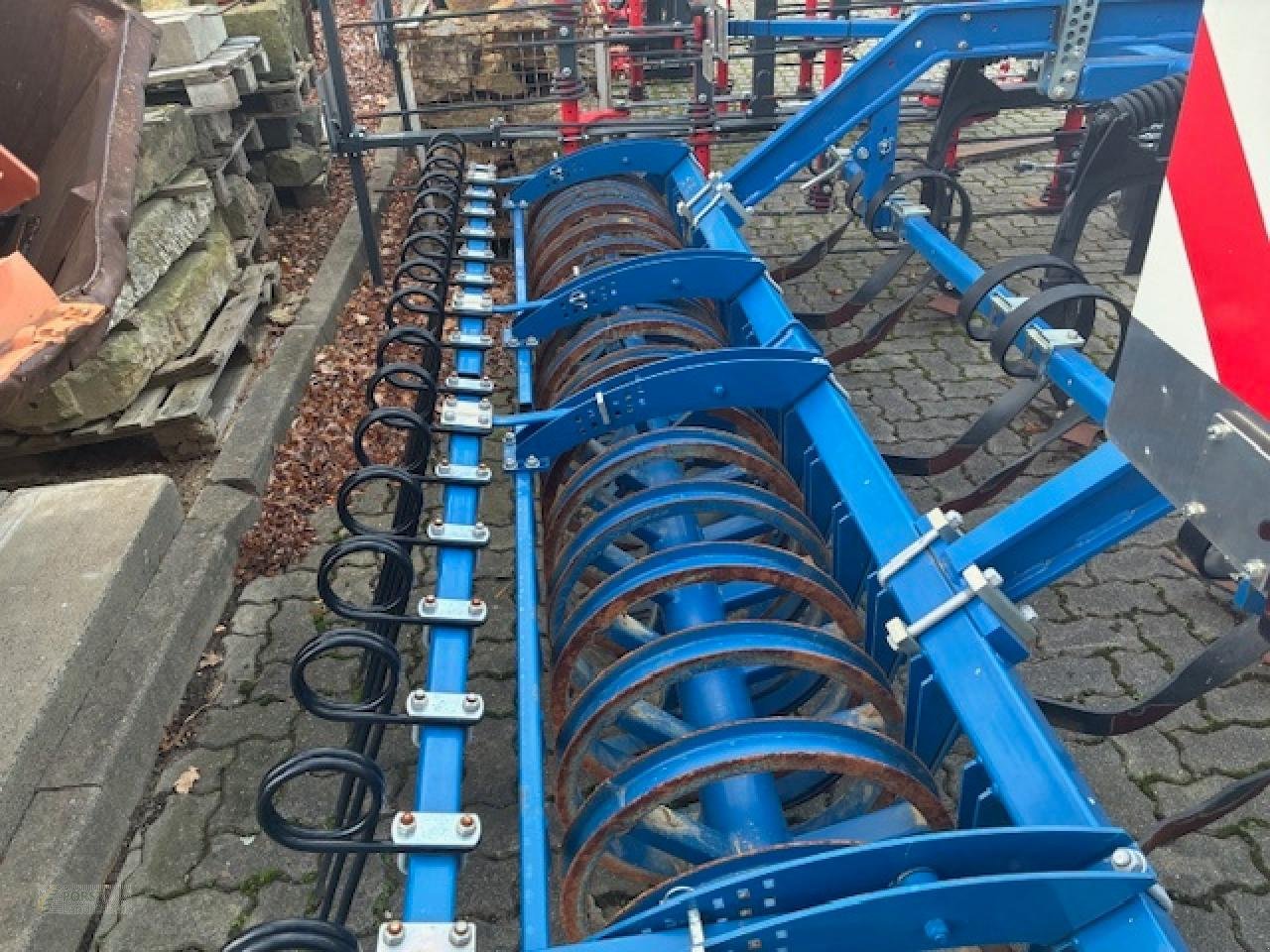 Grubber des Typs Köckerling TRIO 300, Neumaschine in Jahnatal (Bild 2)