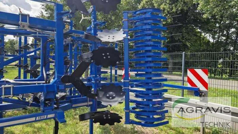 Grubber des Typs Köckerling TRIO 400, Neumaschine in Beelen (Bild 3)