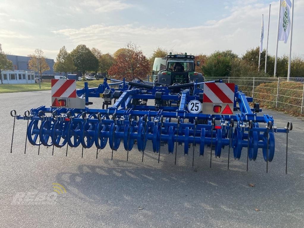 Grubber des Typs Köckerling VARIO 400, Neumaschine in Sörup (Bild 2)