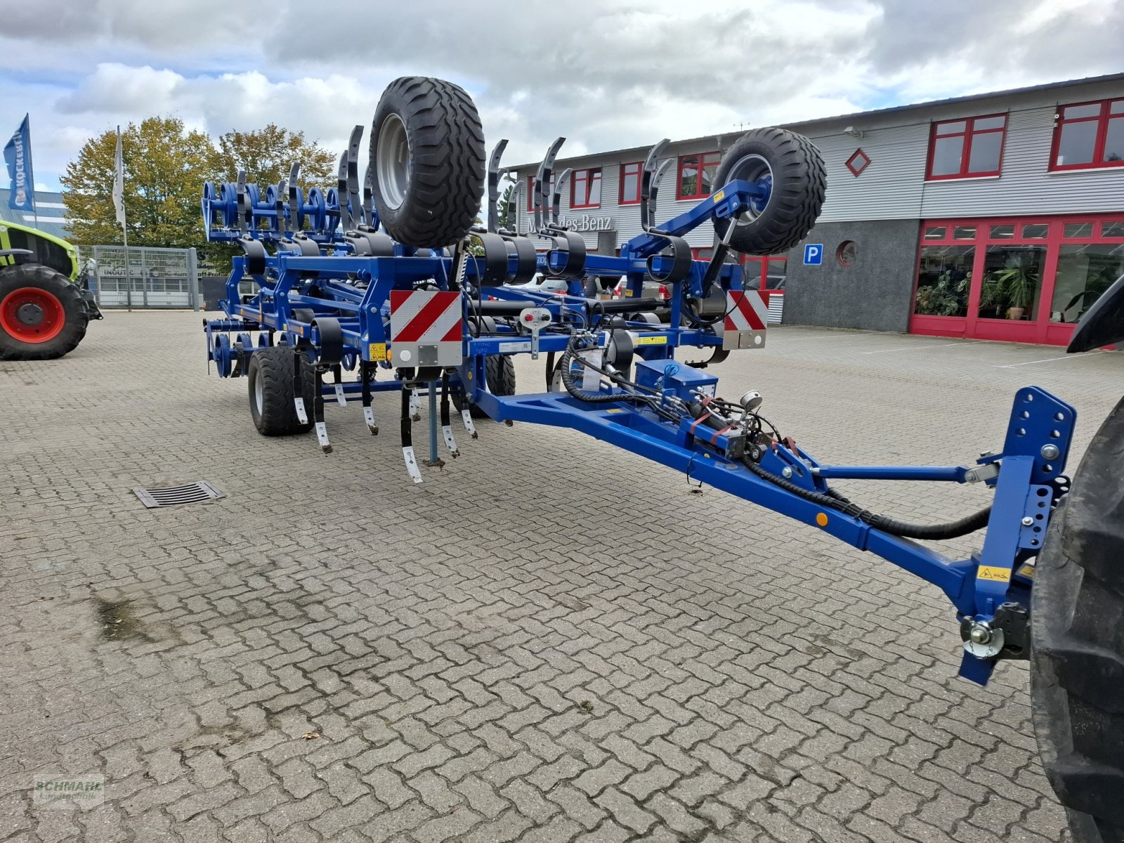 Grubber des Typs Köckerling VARIO 570, Neumaschine in Oldenburg in Holstein (Bild 2)