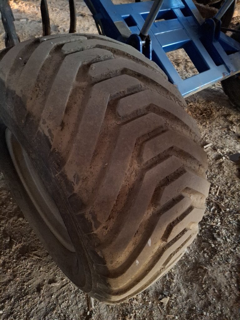 Grubber Türe ait Köckerling VECTOR 570, Gebrauchtmaschine içinde BRAS SUR MEUSE (resim 3)