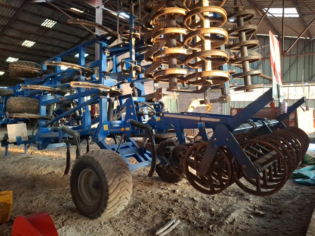 Grubber Türe ait Köckerling VECTOR 570, Gebrauchtmaschine içinde BRAS SUR MEUSE (resim 2)