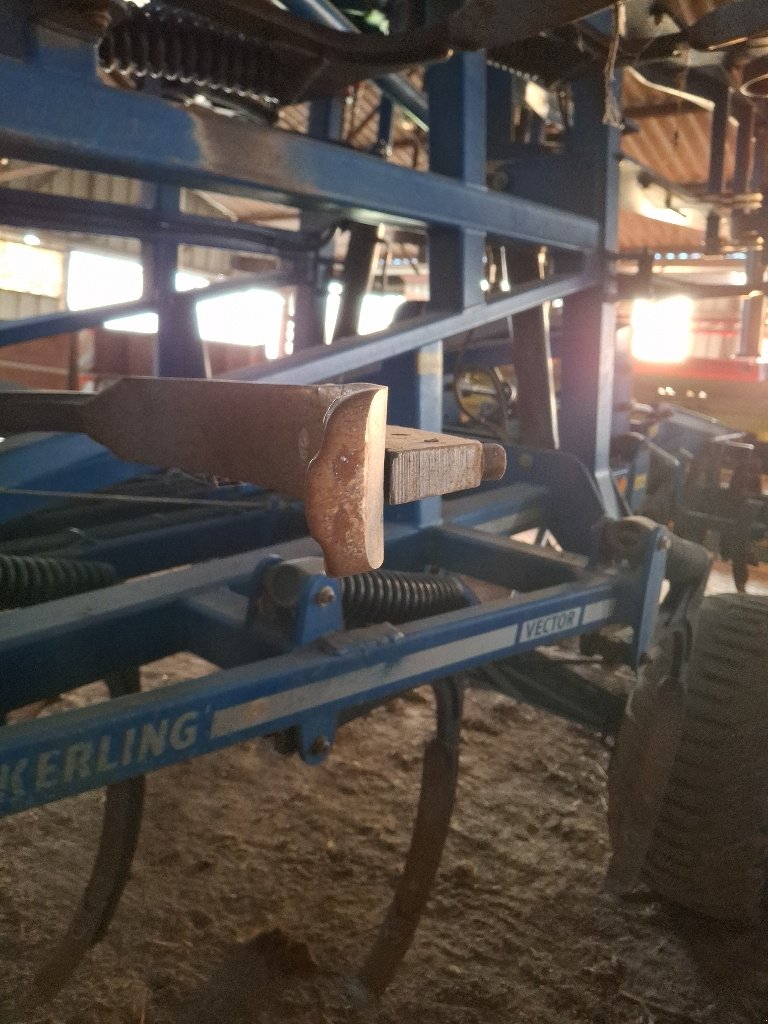 Grubber Türe ait Köckerling VECTOR 570, Gebrauchtmaschine içinde BRAS SUR MEUSE (resim 7)