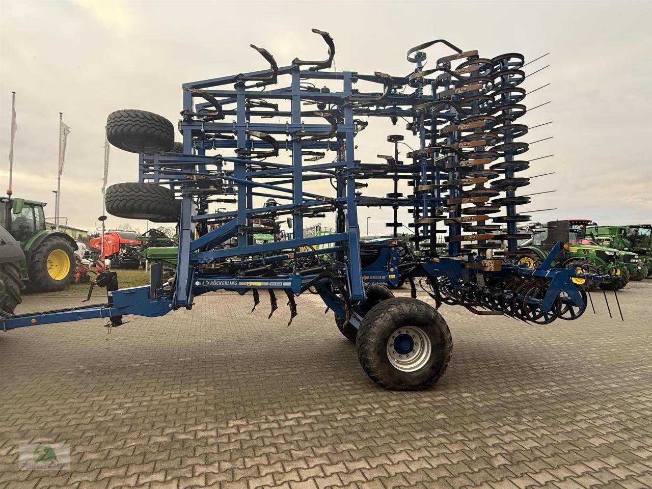 Grubber des Typs Köckerling Vector 900, Neumaschine in Triebes (Bild 2)