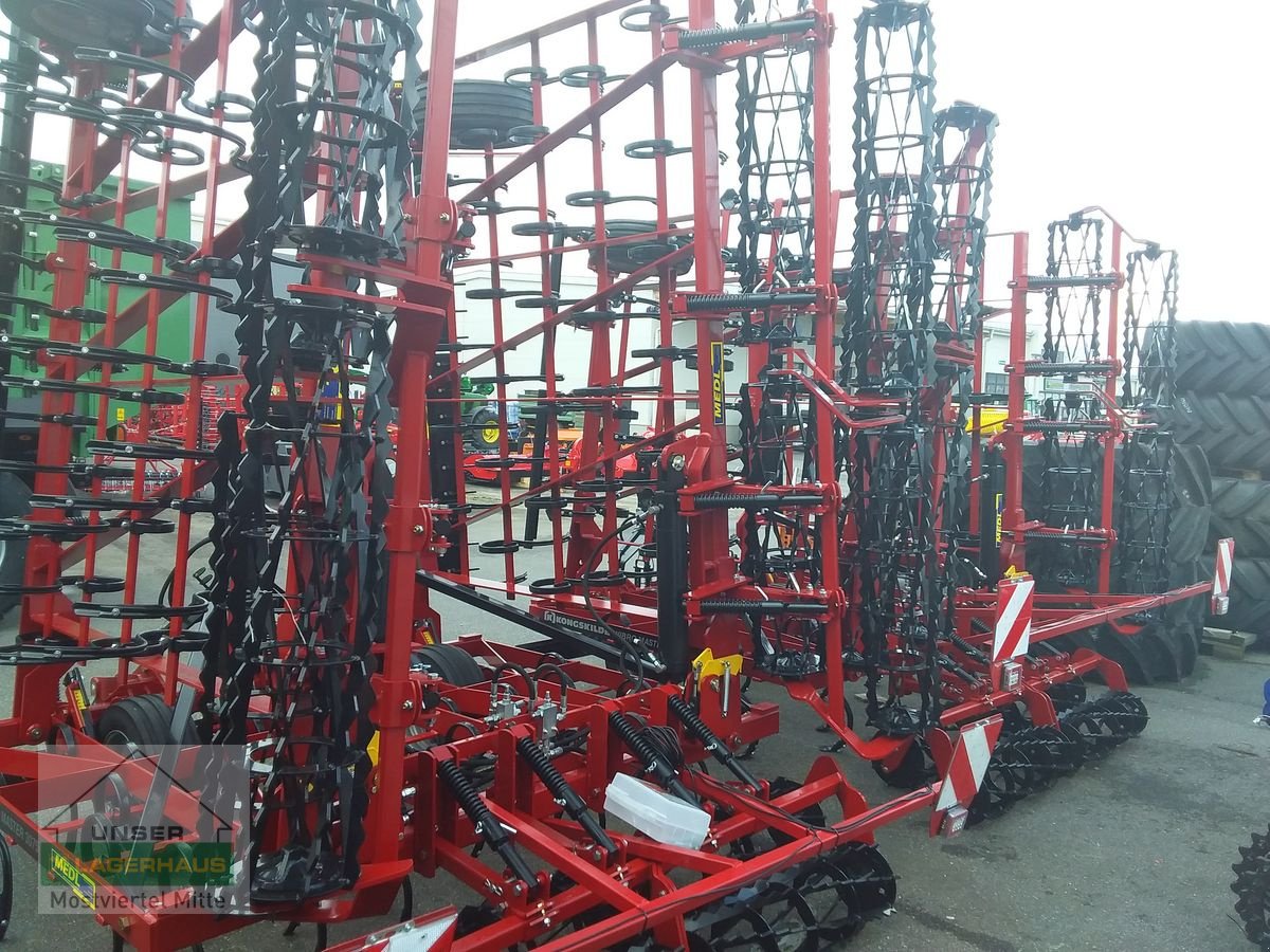 Grubber des Typs Kongskilde 3065/3075, Neumaschine in Bergland (Bild 2)