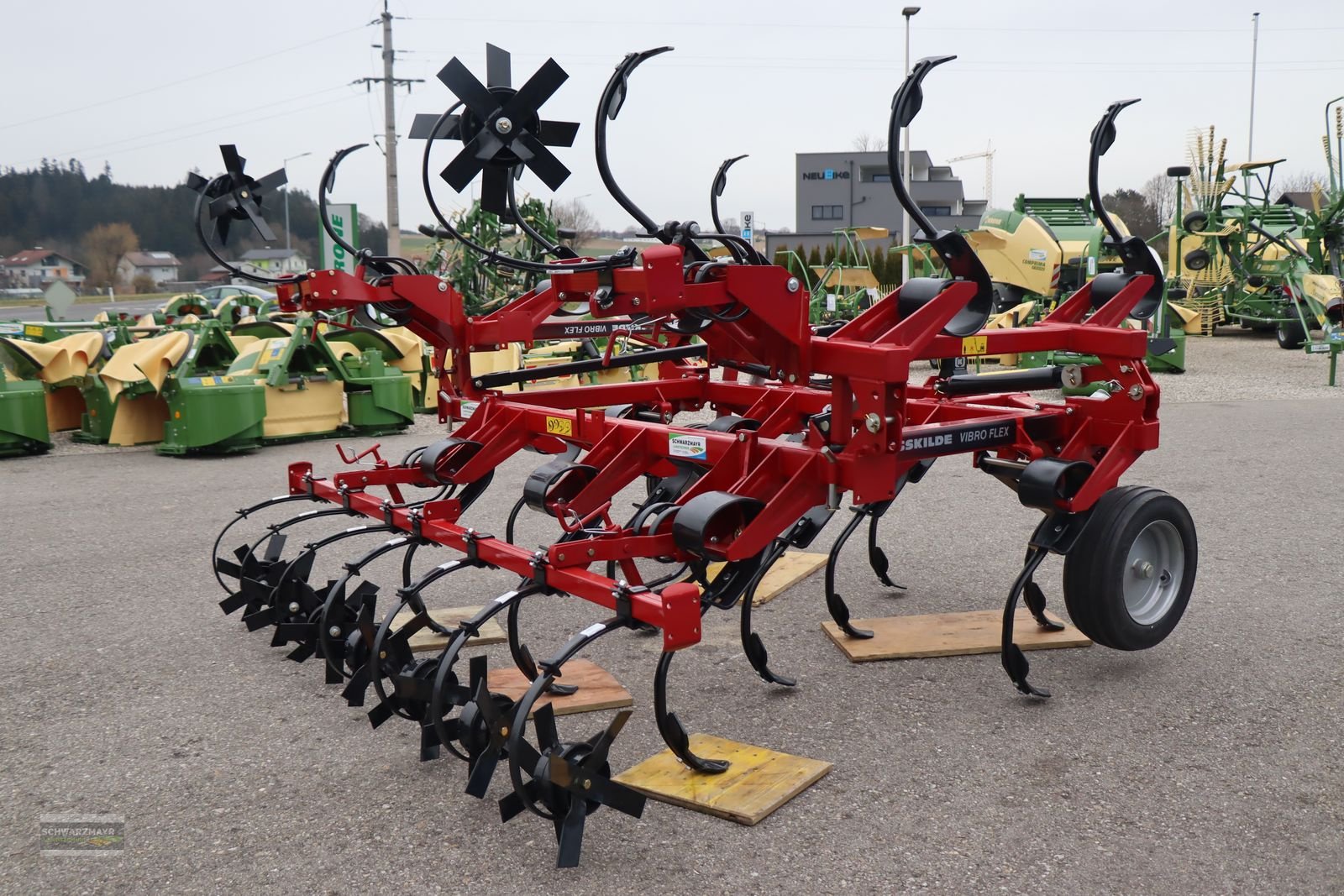 Grubber des Typs Kongskilde VFM 4319 4,3m, Neumaschine in Gampern (Bild 4)