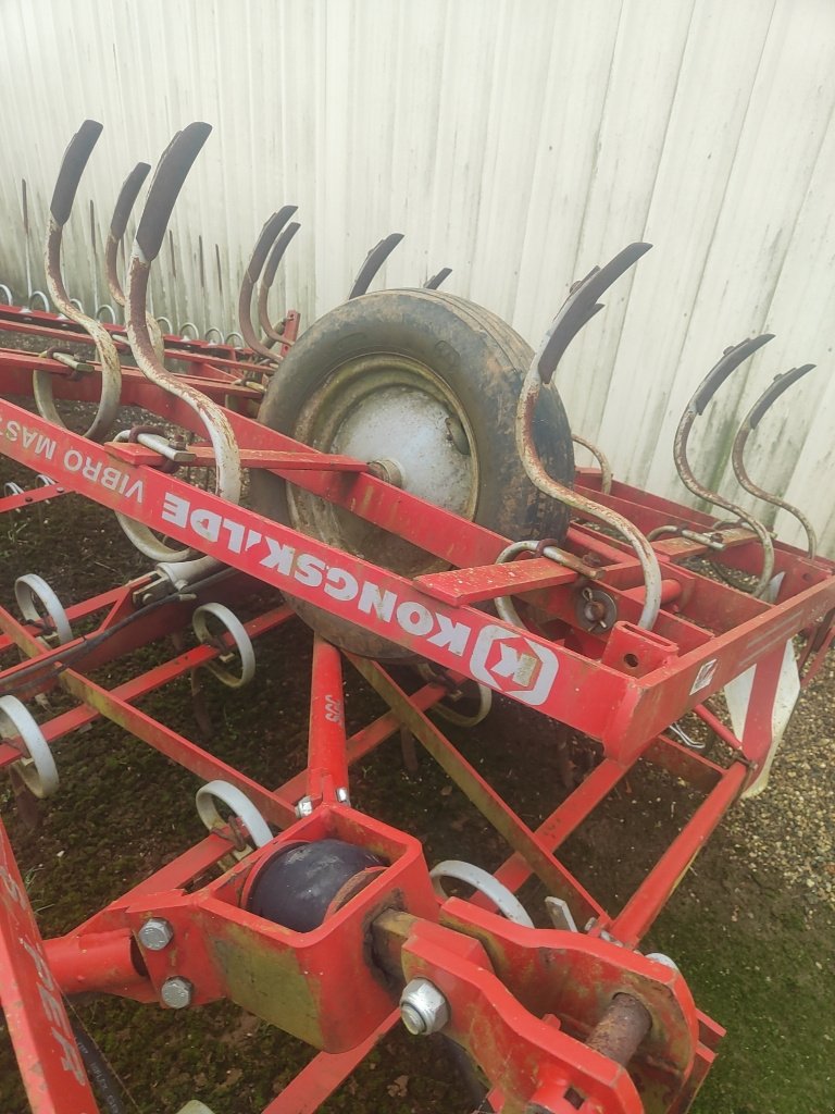 Grubber du type Kongskilde VIBRO MASTER SUPER Q - SGC, Gebrauchtmaschine en Eton (Photo 6)
