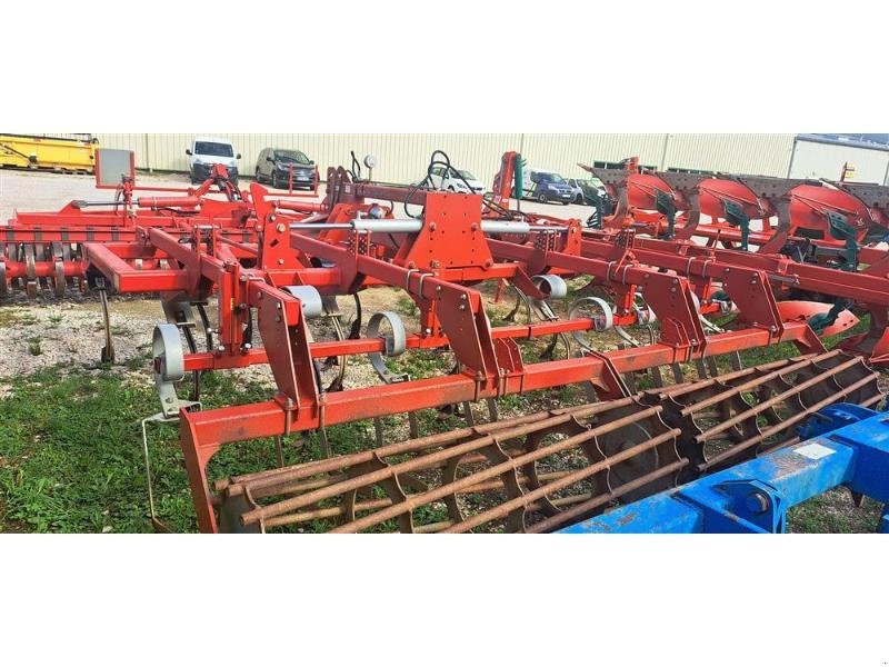 Grubber типа Kongskilde VIBROFLEX7400, Gebrauchtmaschine в CHAUMONT (Фотография 4)