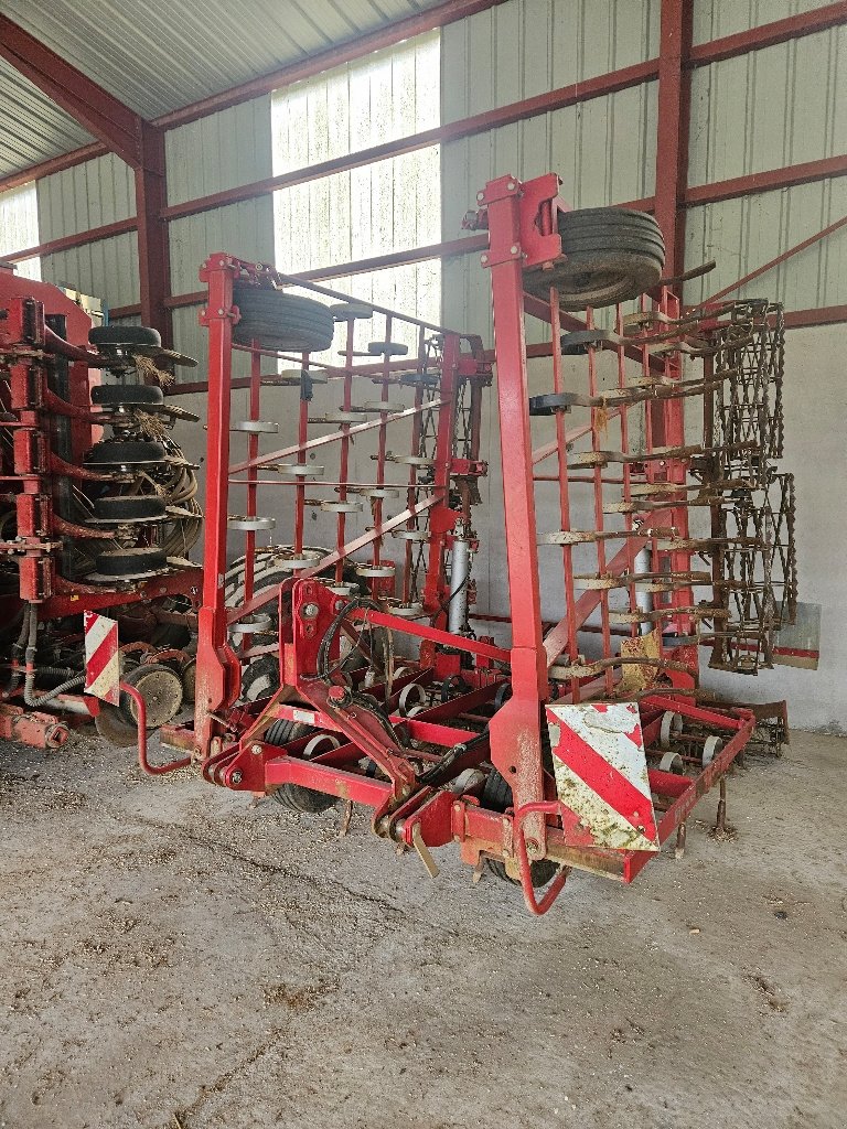 Grubber a típus Kongskilde Vibromaster 3000 3065 SS, Gebrauchtmaschine ekkor: MANDRES-SUR-VAIR (Kép 1)