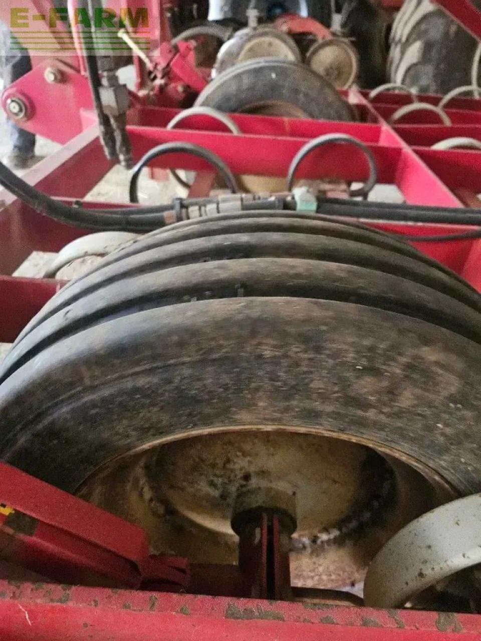 Grubber του τύπου Kongskilde vibromaster 3000 3065 ss, Gebrauchtmaschine σε CHAUVONCOURT (Φωτογραφία 5)