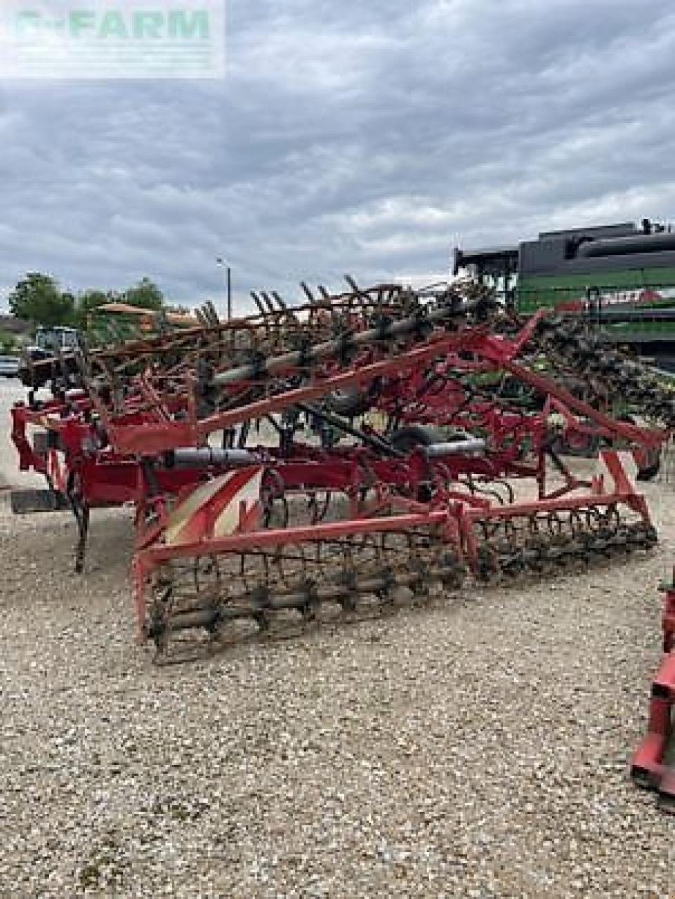 Grubber of the type Kongskilde vibromaster, Gebrauchtmaschine in MONFERRAN (Picture 8)