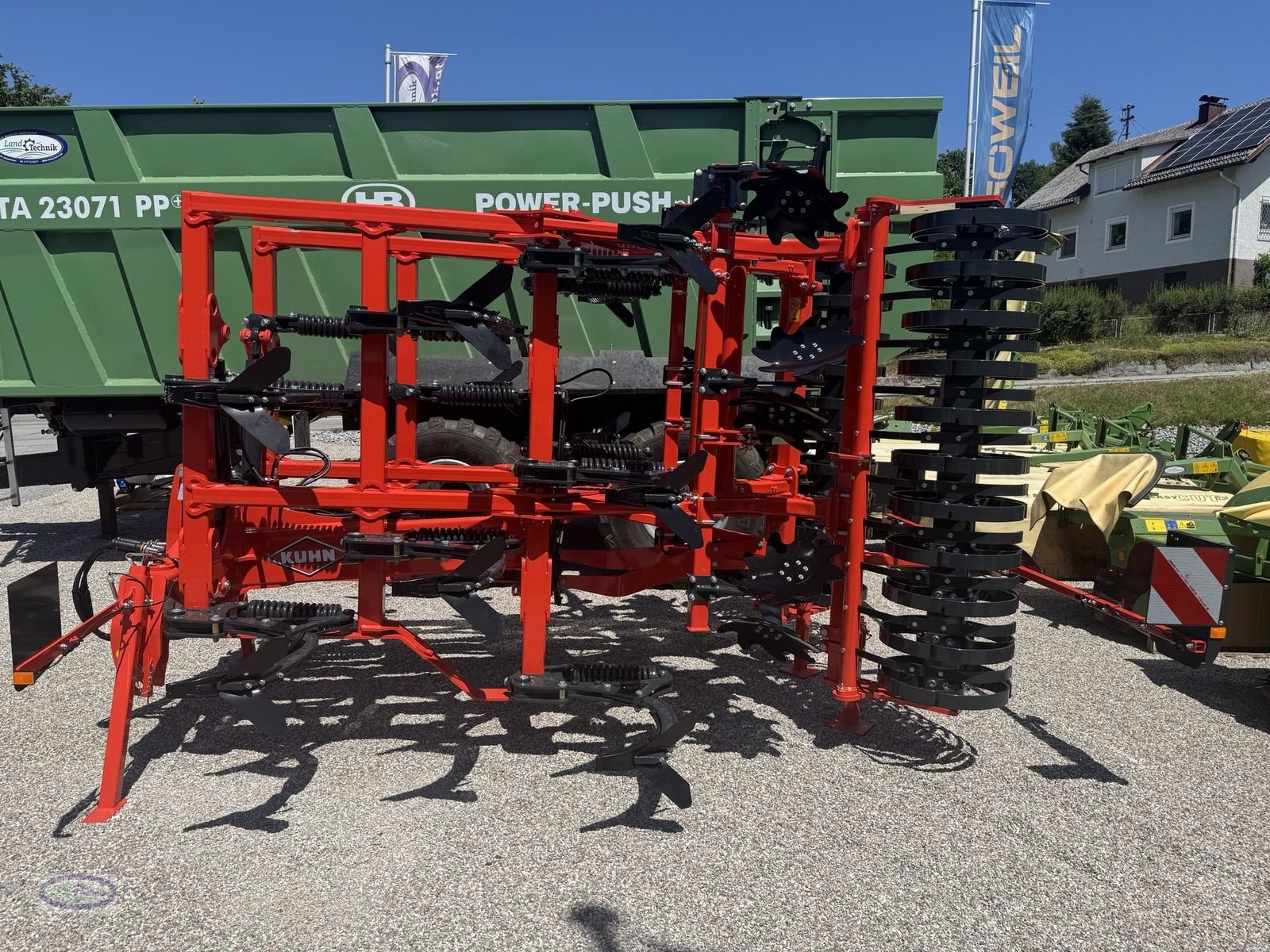 Grubber des Typs Kuhn CULTIMER 400, Neumaschine in Münzkirchen (Bild 23)