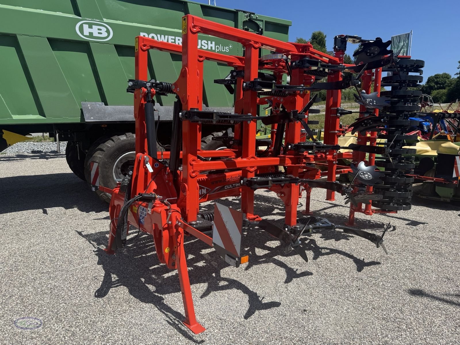 Grubber des Typs Kuhn CULTIMER 400, Neumaschine in Münzkirchen (Bild 22)
