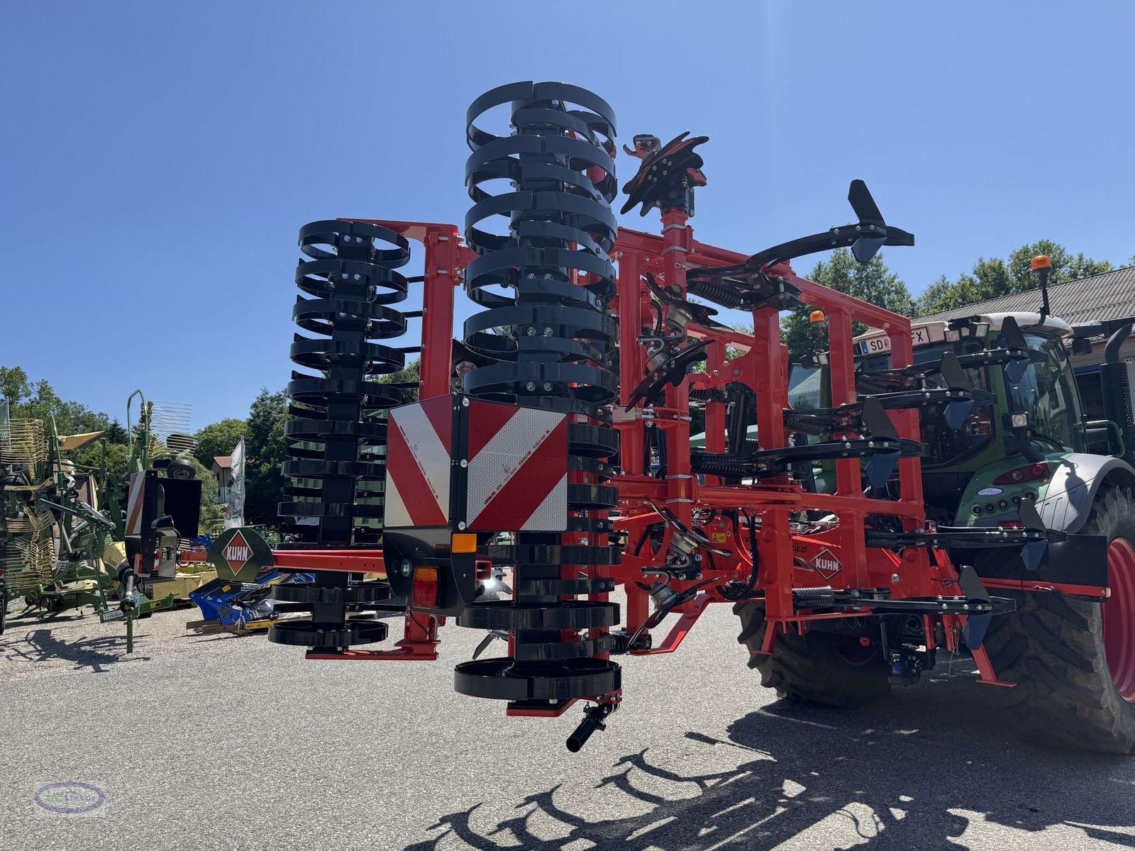 Grubber des Typs Kuhn CULTIMER 400, Neumaschine in Münzkirchen (Bild 17)