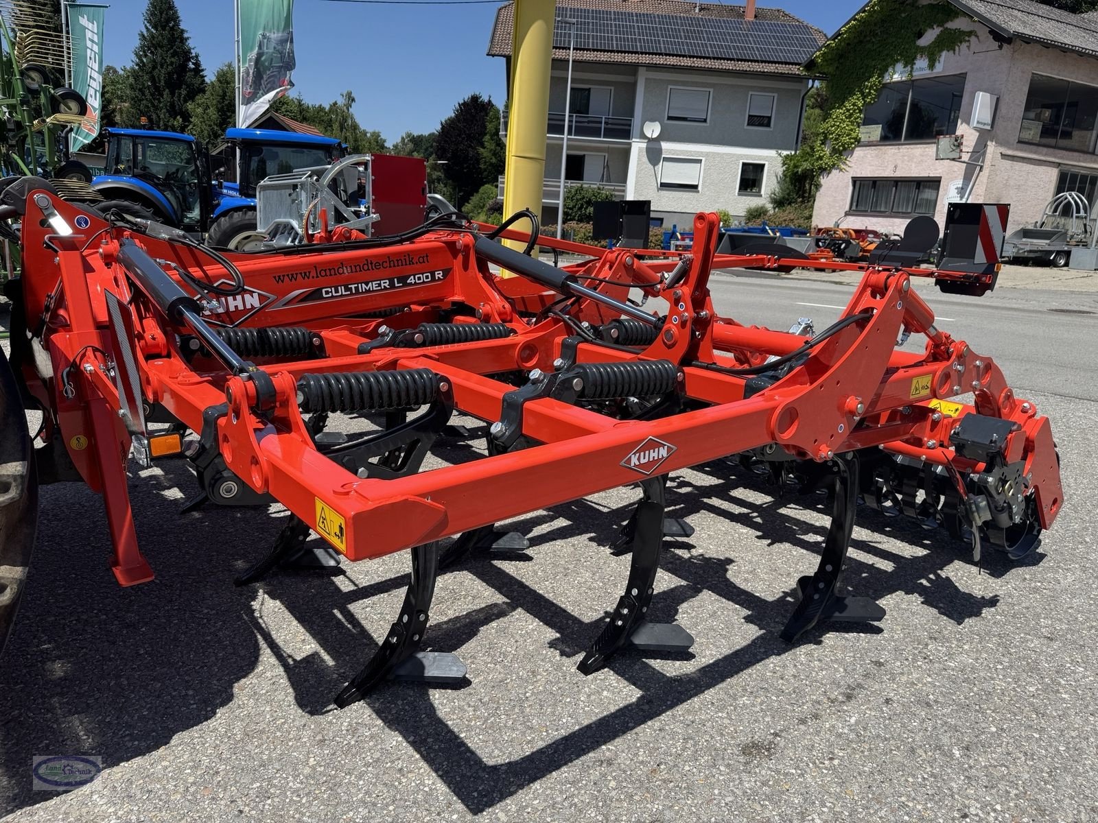 Grubber des Typs Kuhn CULTIMER 400, Neumaschine in Münzkirchen (Bild 11)