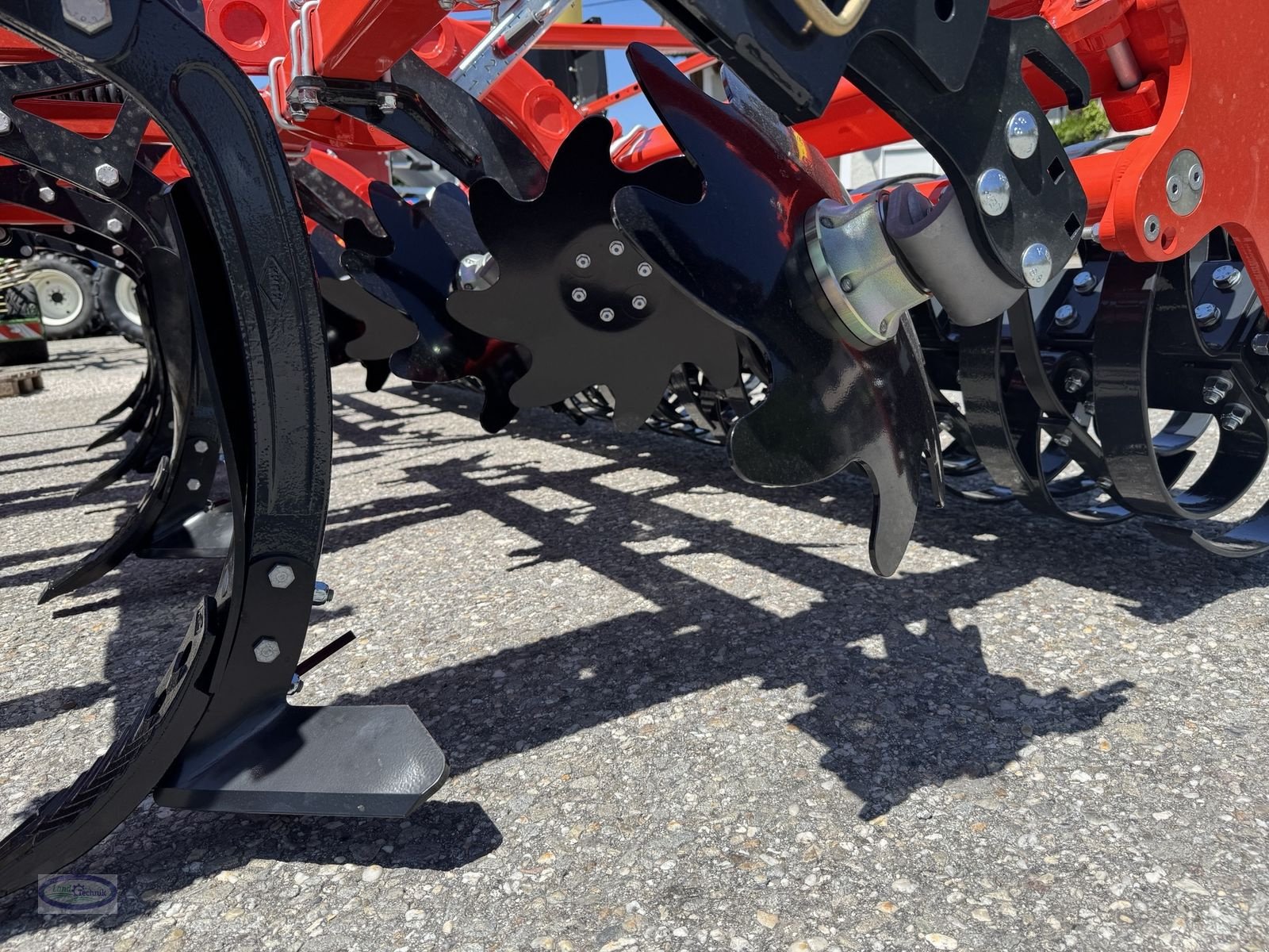 Grubber des Typs Kuhn CULTIMER 400, Neumaschine in Münzkirchen (Bild 12)