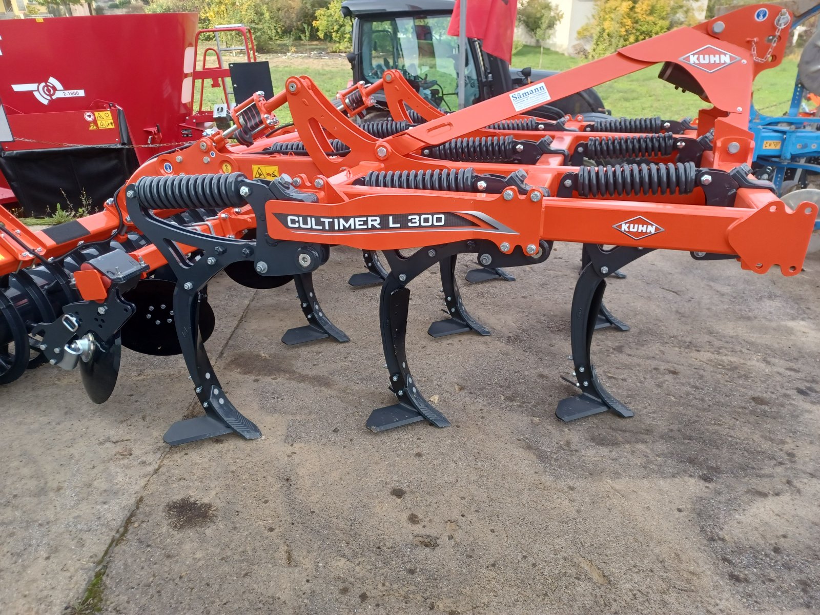 Grubber des Typs Kuhn Cultimer L 300, Neumaschine in Uffenheim (Bild 2)